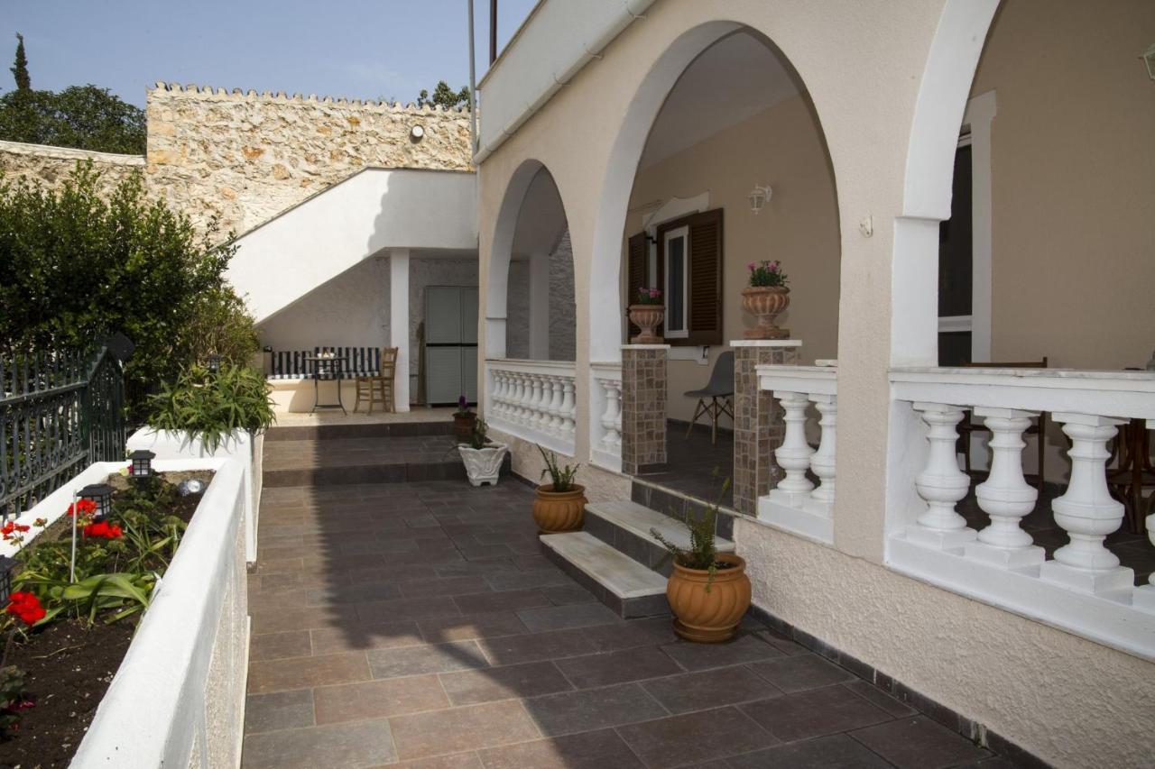 Spentza Home Спетсес Экстерьер фото